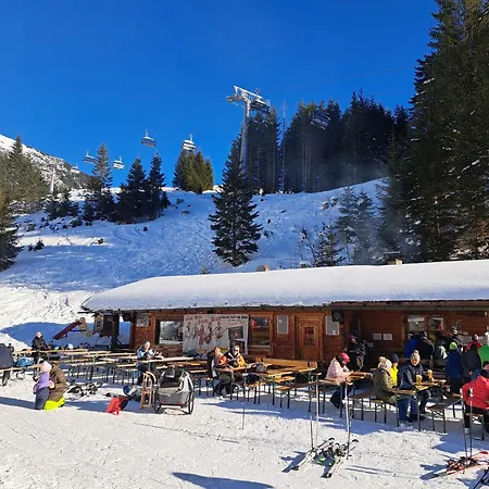 Zur Rose In Bij De Piste דירה *